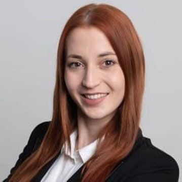 Stephanie Roth