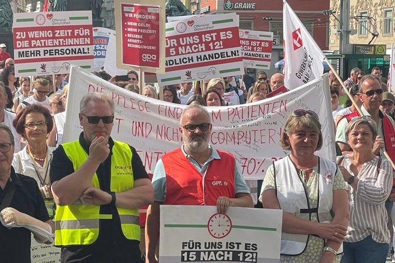 DEMO "15 nach 12" Graz 12.05.2022